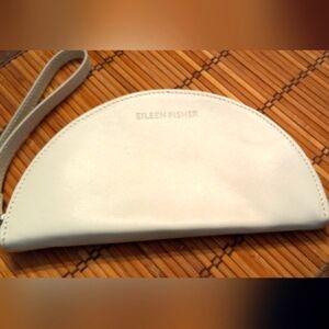 Eileen Fisher Elegant White Leather Wristlet Clutch